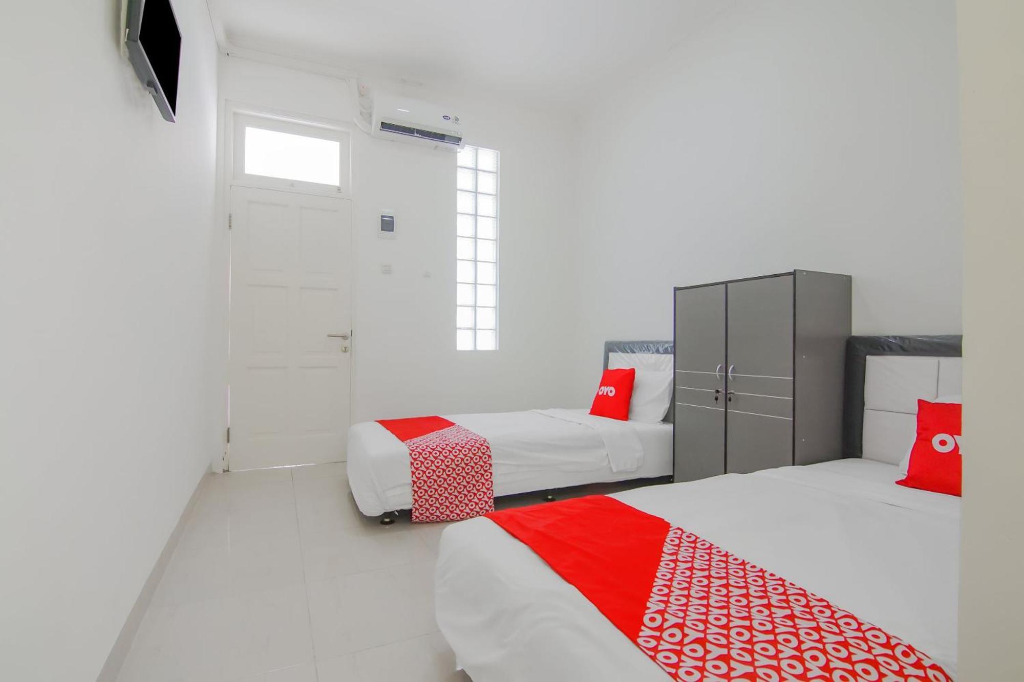 Super Oyo Capital O 90342 Kemang Garden Otel Cakarta Dış mekan fotoğraf