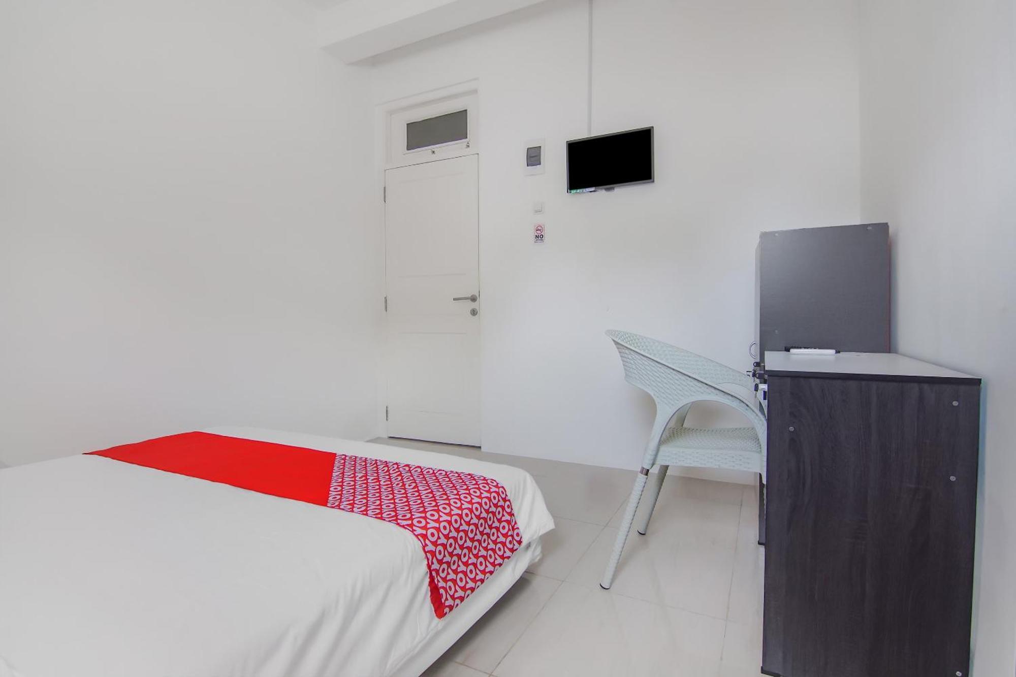 Super Oyo Capital O 90342 Kemang Garden Otel Cakarta Dış mekan fotoğraf